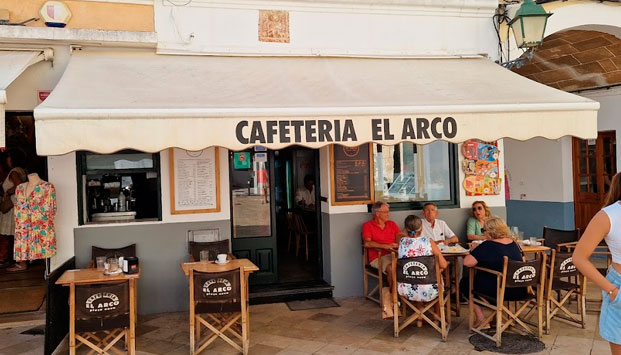 CAFETERIA EL ARCO