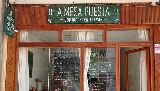 A MESA PUESTA